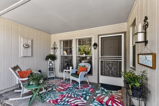 MLS: 6946544 Condo For Sale