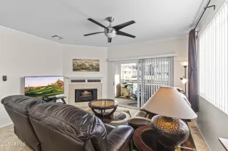 Photo #3: 6946743 Listing 