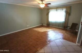 Photo #3: 6947175 Listing