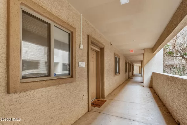 MLS: 6947336 Condo For Sale