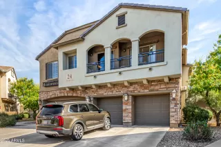 More Details about MLS # 6947340 : 357 N 168TH DRIVE