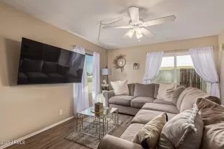 Photo #1: 6947360 Listing 