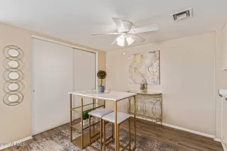 Photo #4: 6947360 Listing 