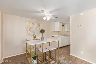 Photo #5: 6947360 Listing 