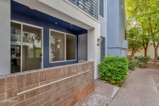 Photo #4: 6947404 Listing 