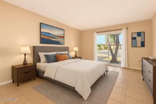 Photo #5: 6947464 Listing