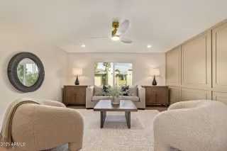 Photo #3: 6947622 Listing