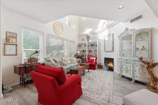 More Details about MLS # 6947663 : 10256 N 12TH PLACE # 2## 2