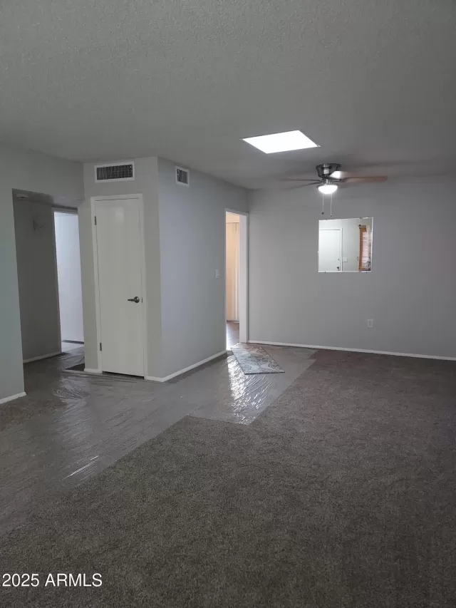 MLS: 6947763 Condo For Sale