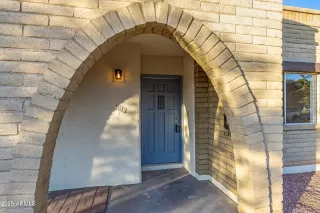 Photo #3: 6947776 Listing