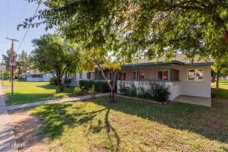 Photo #4: 6947854 Listing