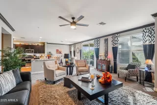 Photo #2: 6947940 Listing