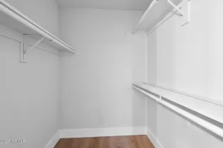 Photo #5: 6948184 Listing