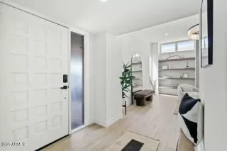 Photo #1: 6948471 Listing