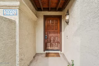 Photo #5: 6948507 Listing