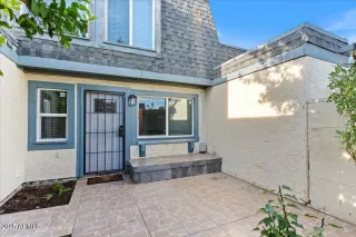 Photo #1: 6948553 Listing