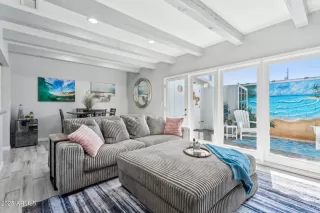 Photo #4: 6948678 Listing