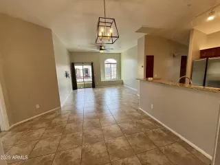 Photo #2: 6949205 Listing 