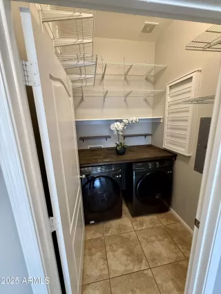 Photo #5: 6949205 Listing 