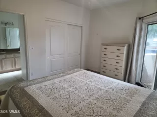 Photo #5: 6949496 Listing 