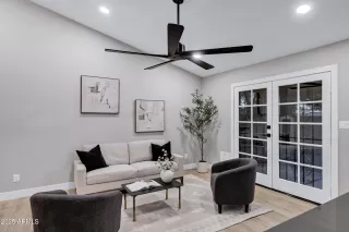 Photo #4: 6950193 Listing 