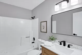 Photo #6: 6950193 Listing 