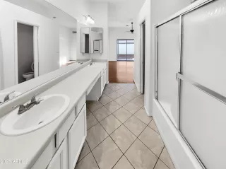 Photo #5: 6950214 Listing 