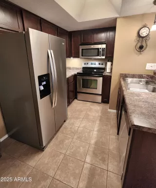 Photo #4: 6950232 Listing 