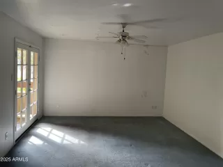 Photo #5: 6950311 Listing 