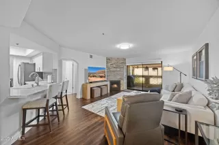 More Details about MLS # 6950388 : 5104 N 32ND STREET 453#453