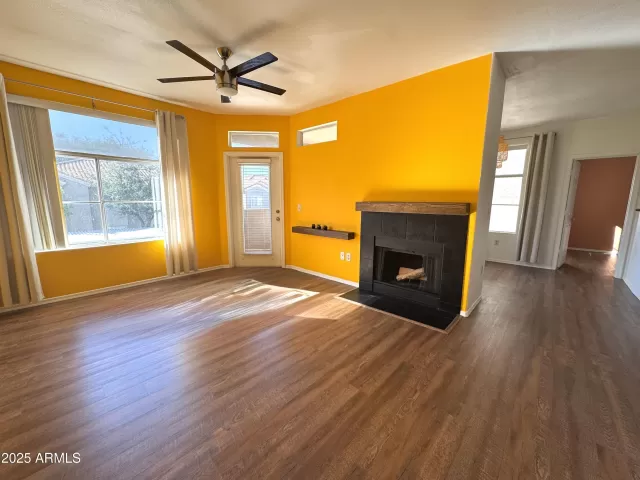 MLS: 6950524 Condo For Sale