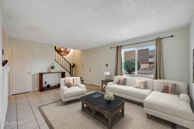 MLS: 6950592 Condo For Sale