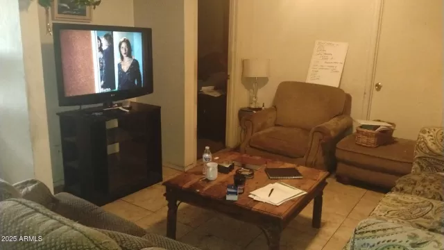 MLS: 6950752 Condo For Sale