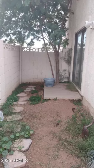 Photo #5: 6950752 Listing 