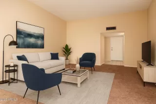 Photo #4: 6950755 Listing 