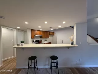 Photo #2: 6950860 Listing