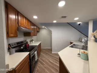 Photo #4: 6950860 Listing