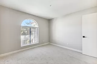 Photo #1: 6950879 Listing 