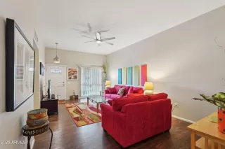 Photo #4: 6950947 Listing 