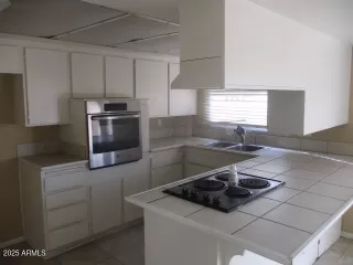 Photo #2: 6951122 Listing