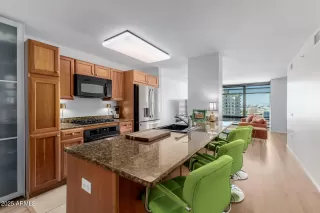 Photo #4: 6951123 Listing