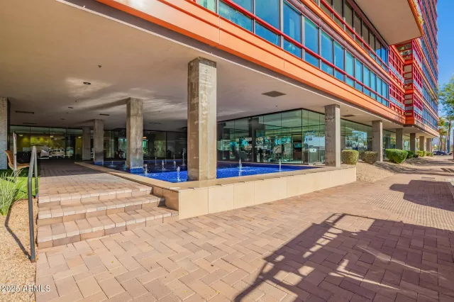 MLS: 6951234 Condo For Sale