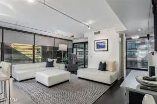 Photo #5: 6951234 Listing 