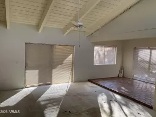 Photo #4: 6951262 Listing 