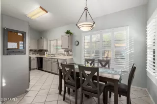 Photo #6: 6951413 Listing 