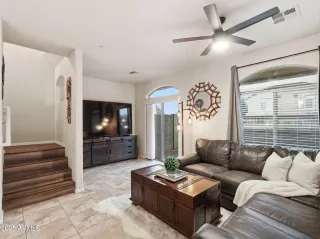 Photo #3: 6951449 Listing 