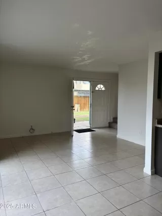 Photo #3: 6951493 Listing 