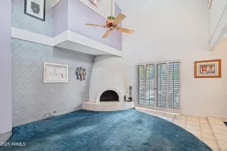 Photo #5: 6951563 Listing