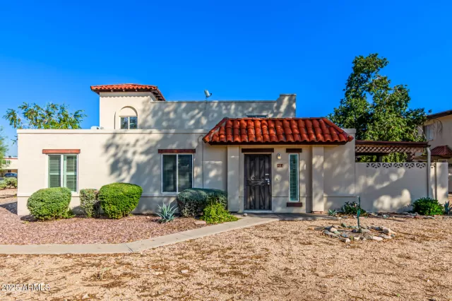 MLS: 6951689 Condo For Sale