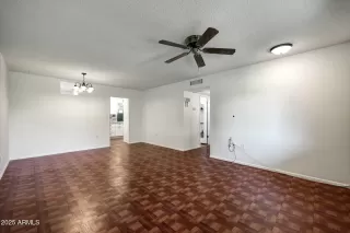 Photo #6: 6951726 Listing